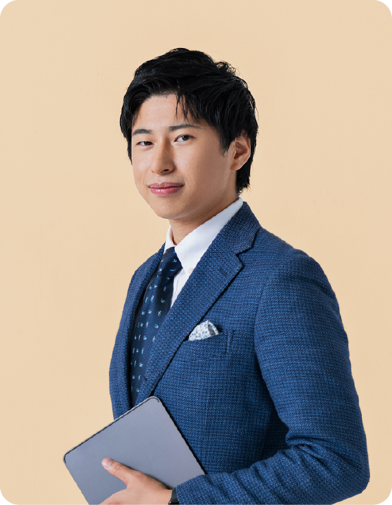 reQruの採用LPテンプレートページ2の女性社員サトウさん