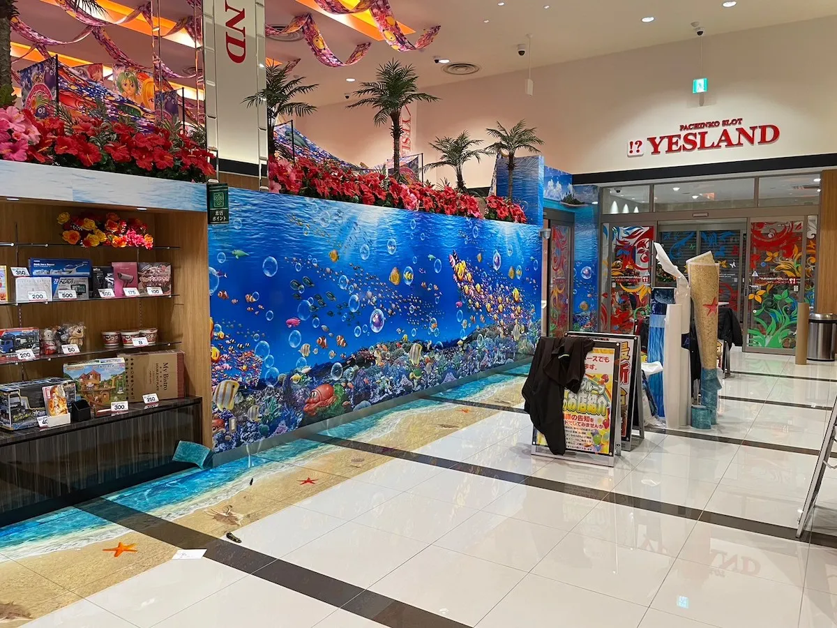 海物語機種コーナーのパチンコ装飾・シート施工事例（イエスランド鹿屋店）